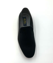 Load image into Gallery viewer, Black Velvet Slip On Shoe