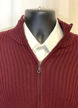 Load image into Gallery viewer, Men&#39;s Zip Up Sweater