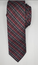 Load image into Gallery viewer, Small Plaid Print Necktie