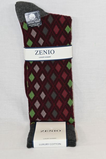 Burgundy Diamond Pattern Sock