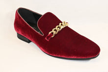 Load image into Gallery viewer, Burgundy Velvet Shoe