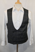 Load image into Gallery viewer, Grey and Black Plaid Suit