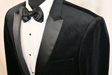 Load image into Gallery viewer, Black Velvet Peak Dinner Jacket