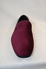 Load image into Gallery viewer, Burgundy Herringbone Velvet Shoe