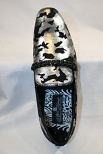 Load image into Gallery viewer, Silver and Black Camo Shoe