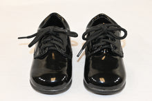 Load image into Gallery viewer, Baby Boy&#39;s Black Tuxedo Shoe