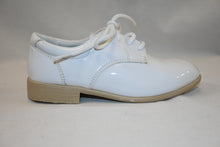 Load image into Gallery viewer, Boys White Formal Shoe