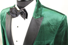 Load image into Gallery viewer, Green Velvet Peak Dinner Jacket