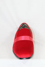 Load image into Gallery viewer, Red Fire Velvet Shoe